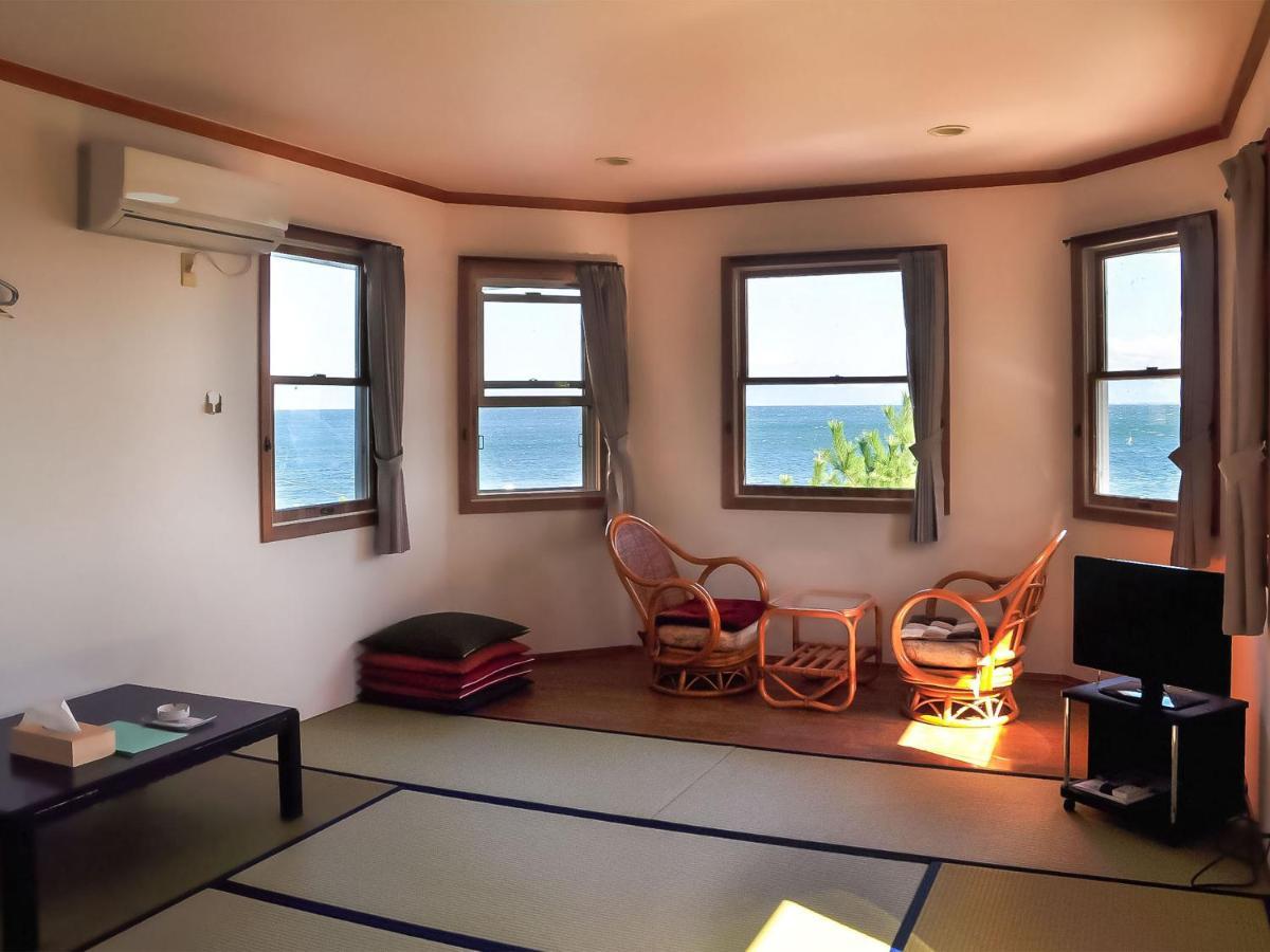Biwa-Lakeside Cottage B B Dylan Minamikomatsu المظهر الخارجي الصورة