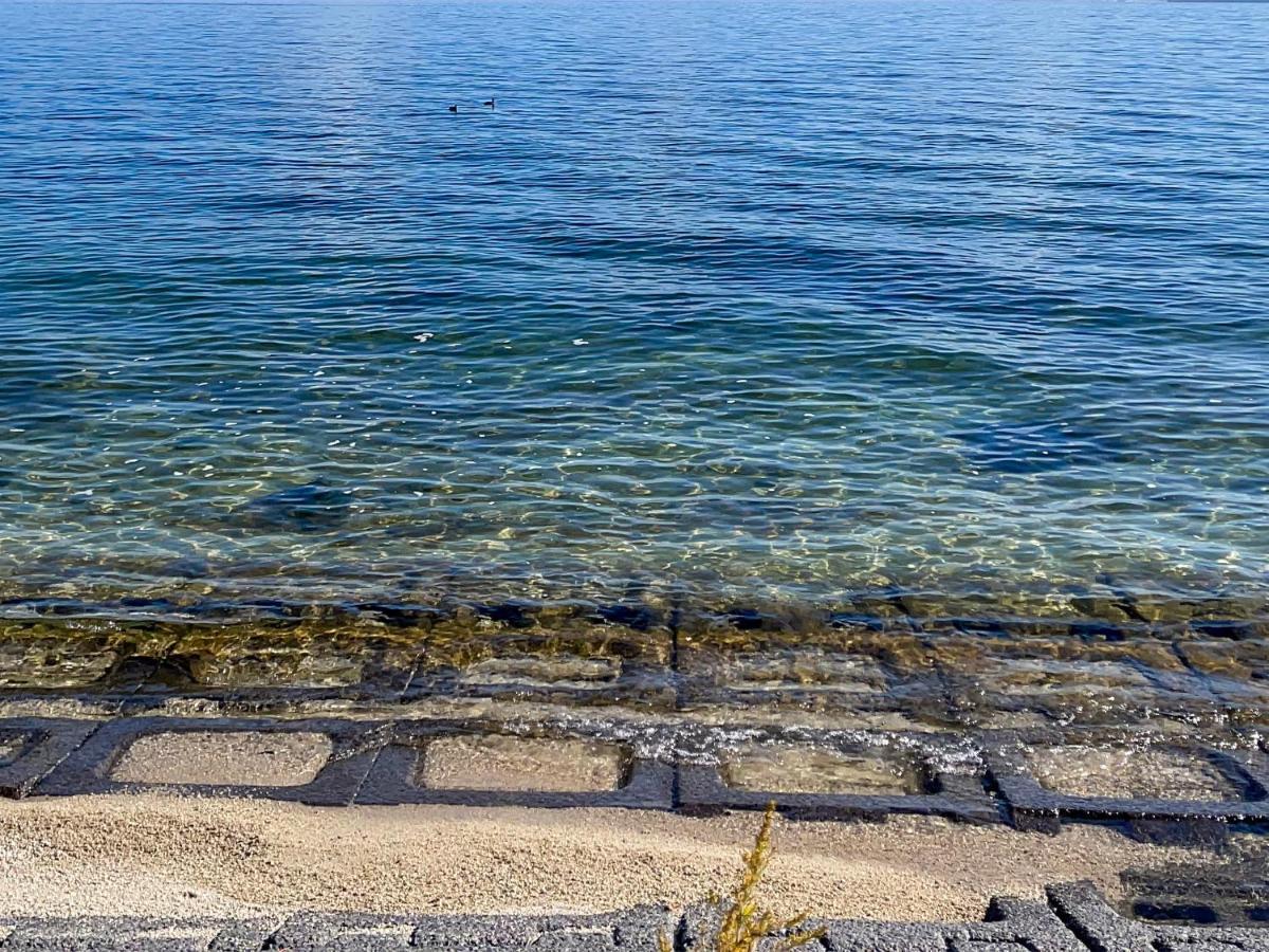 Biwa-Lakeside Cottage B B Dylan Minamikomatsu المظهر الخارجي الصورة