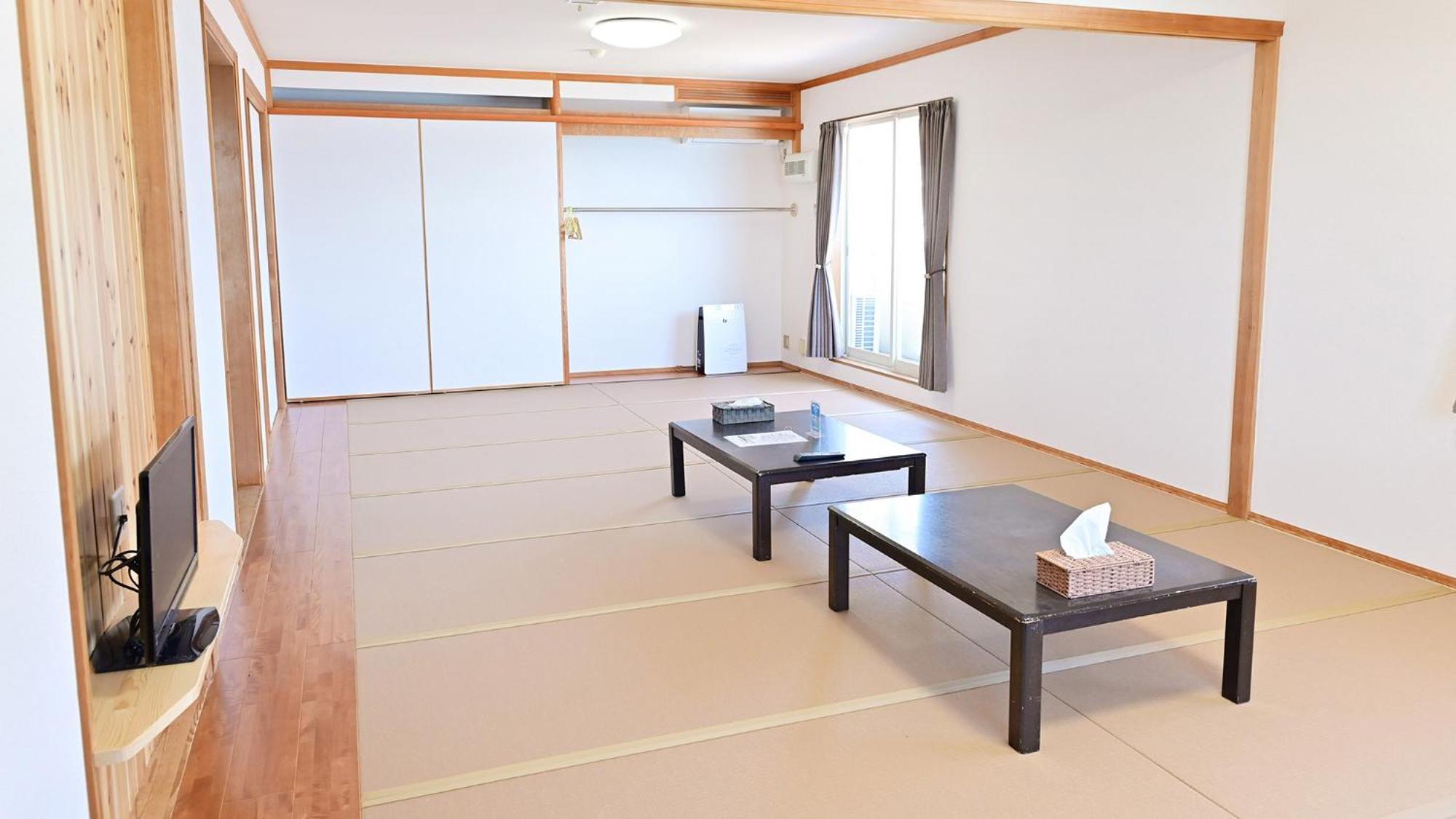 Biwa-Lakeside Cottage B B Dylan Minamikomatsu الغرفة الصورة
