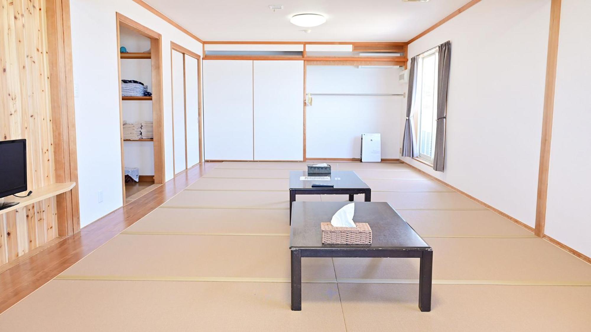Biwa-Lakeside Cottage B B Dylan Minamikomatsu الغرفة الصورة